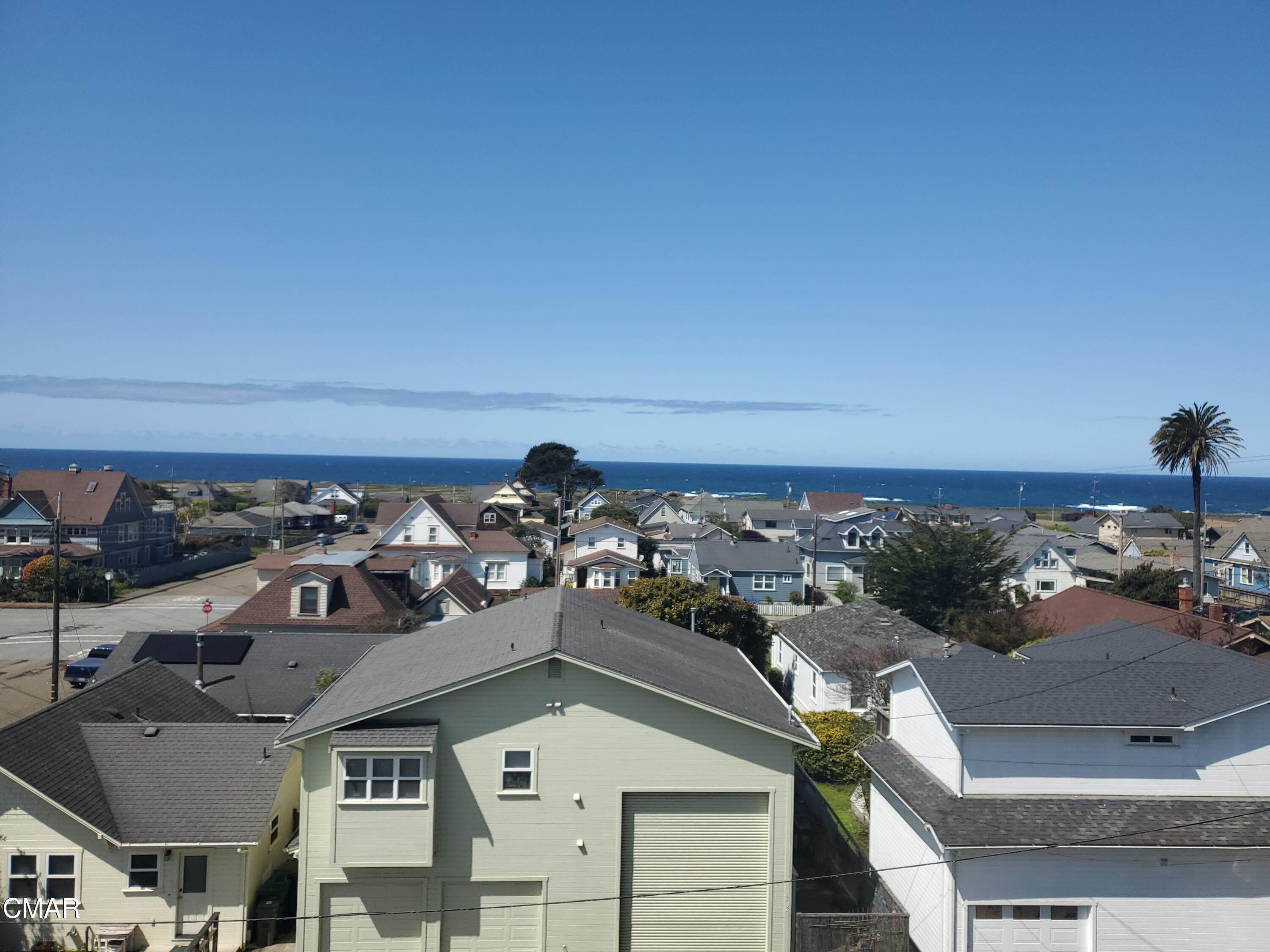 7. Single Family Homes for Sale at 615 N Main Street Fort Bragg, California 95437 United States