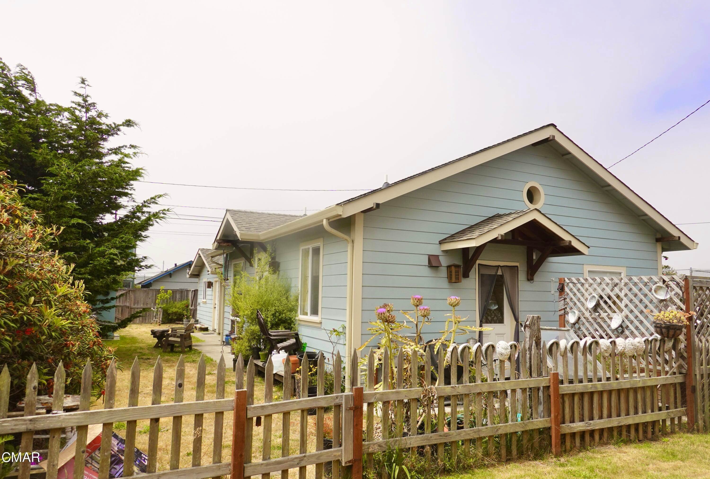 11. Single Family Homes for Sale at 311 N Whipple Street Fort Bragg, California 95437 United States