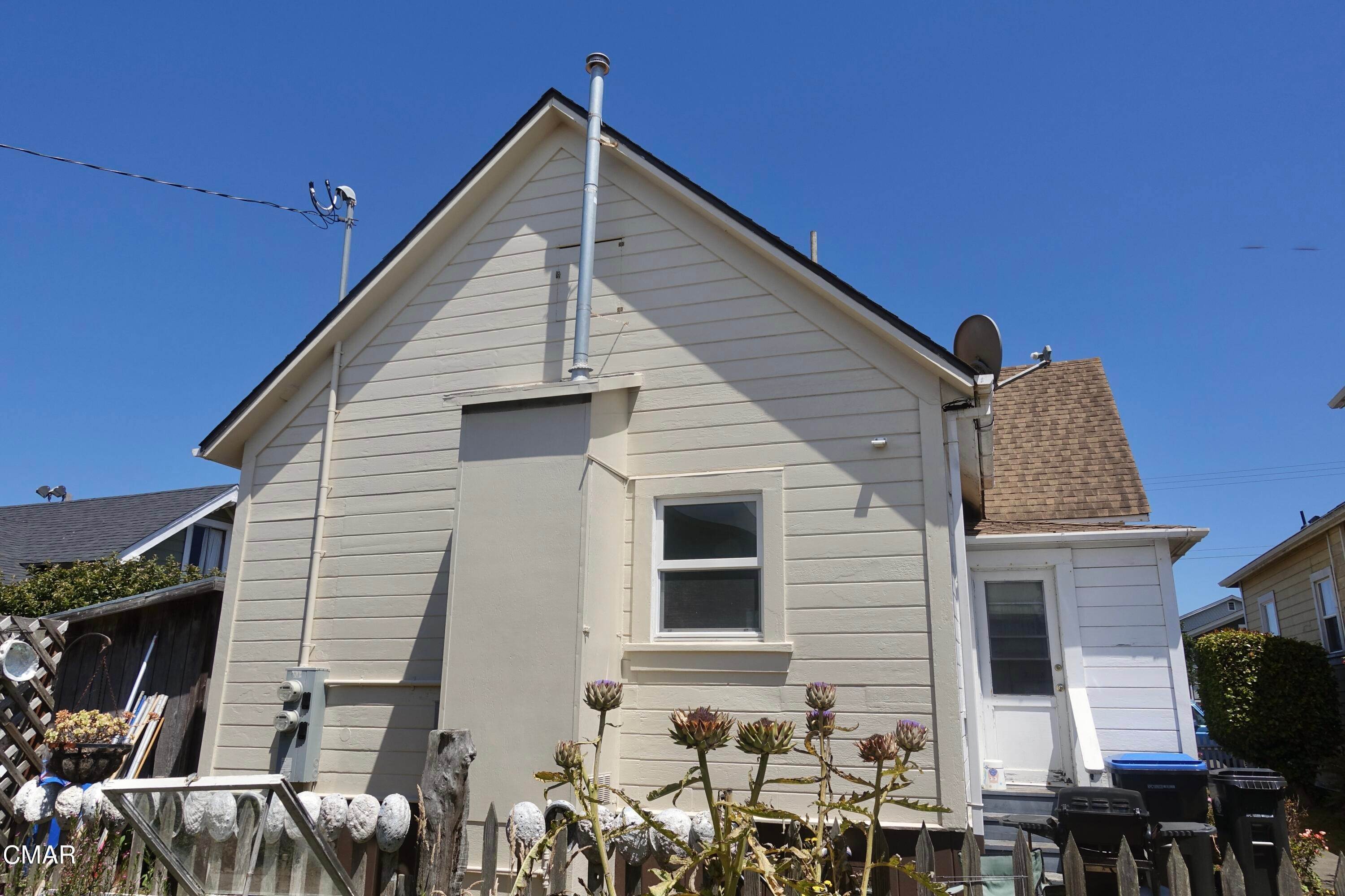 10. Residential Income for Sale at 311 N Whipple Street Fort Bragg, California 95437 United States
