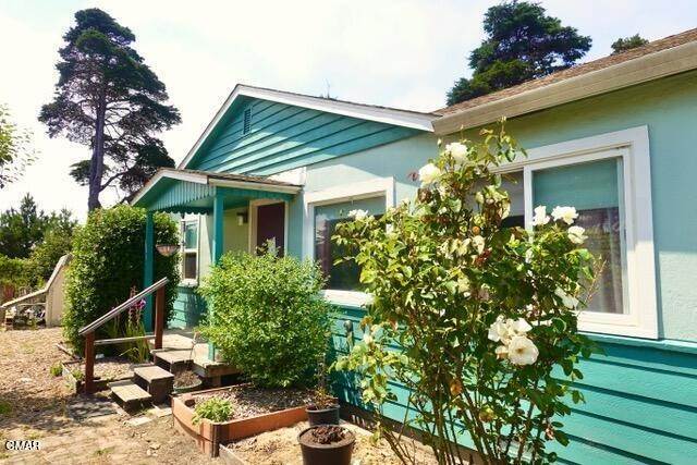 3. Single Family Homes for Sale at 31430 State Hwy 20 Fort Bragg, California 95437 United States