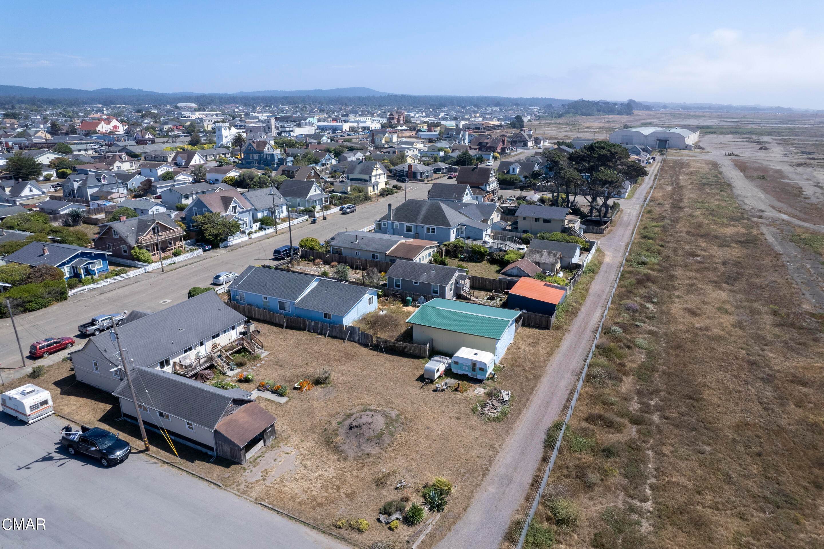 15. Single Family Homes for Sale at 661 West Street Fort Bragg, California 95437 United States