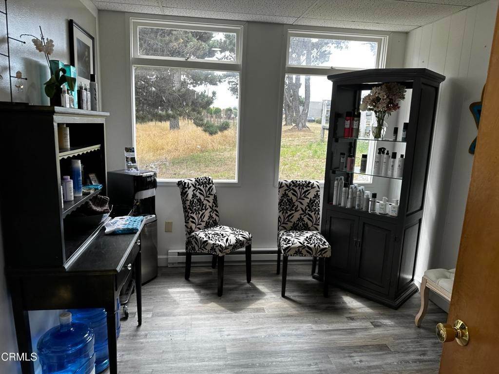 10. Commercial for Sale at 1102 South Main Street Fort Bragg, California 95437 United States