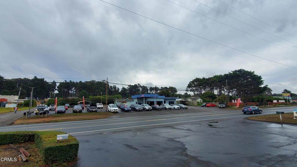 Commercial for Sale at 18781 CA-1 Fort Bragg, California 95437 United States