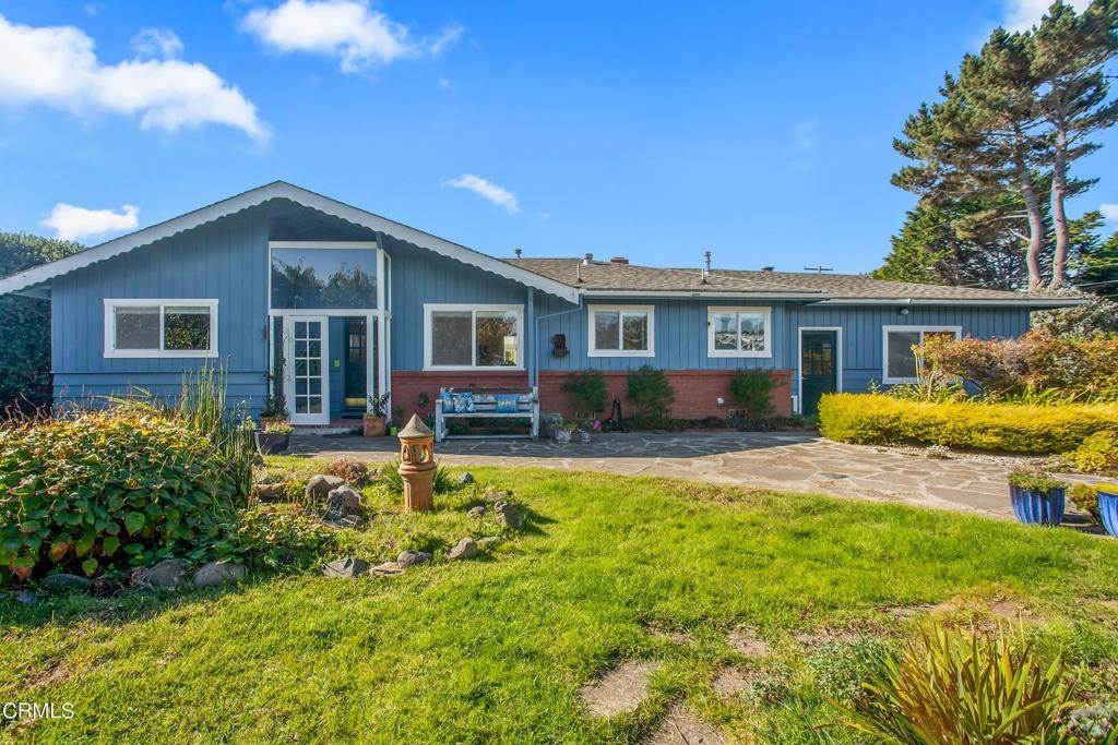 3. Single Family Homes for Sale at 21880 North Petaluma Avenue Fort Bragg, California 95437 United States