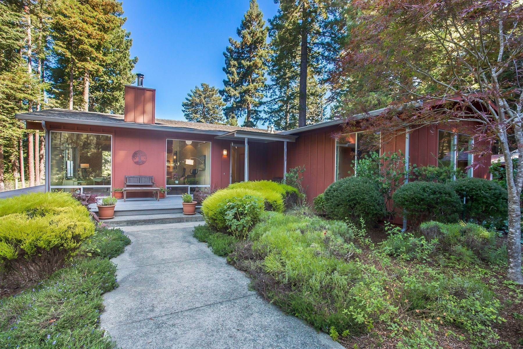 33. Single Family Homes for Sale at Marriage of Mid-Century and Modern 4401 Cameron Road Elk, California 95432 United States