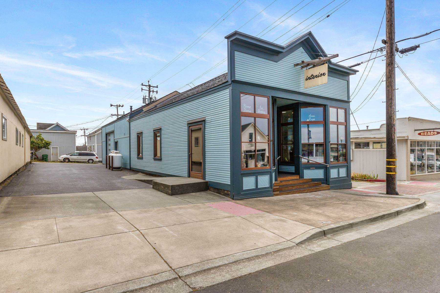 2. Property for Sale at Interior's Retail Building 224 E Redwood Fort Bragg, California 95437 United States