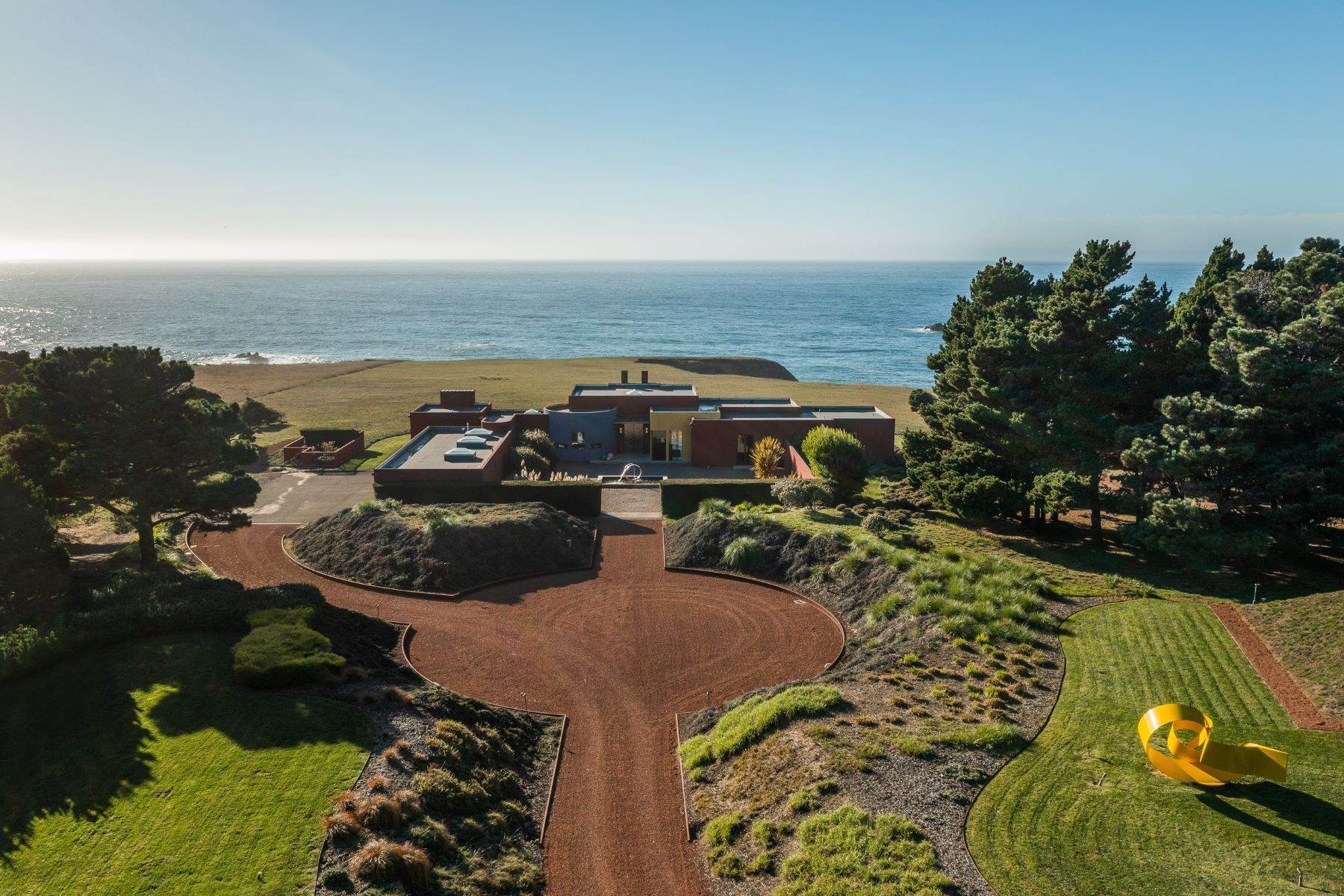 40. Single Family Homes for Sale at Westmar Estate 4340 Highway 1 Albion, California 95410 United States
