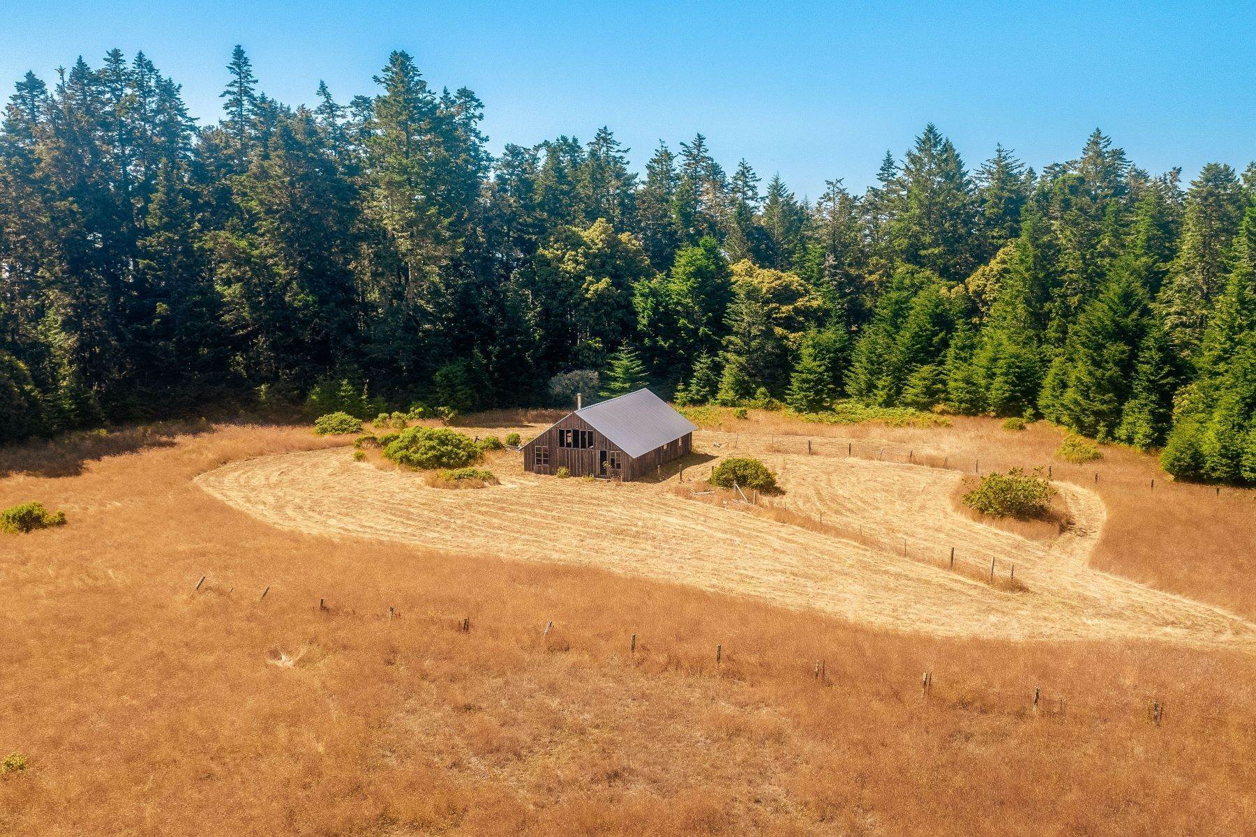 33. Property for Sale at The Kristofferson Ranch 2401 South Highway 1 Elk, California 95432 United States