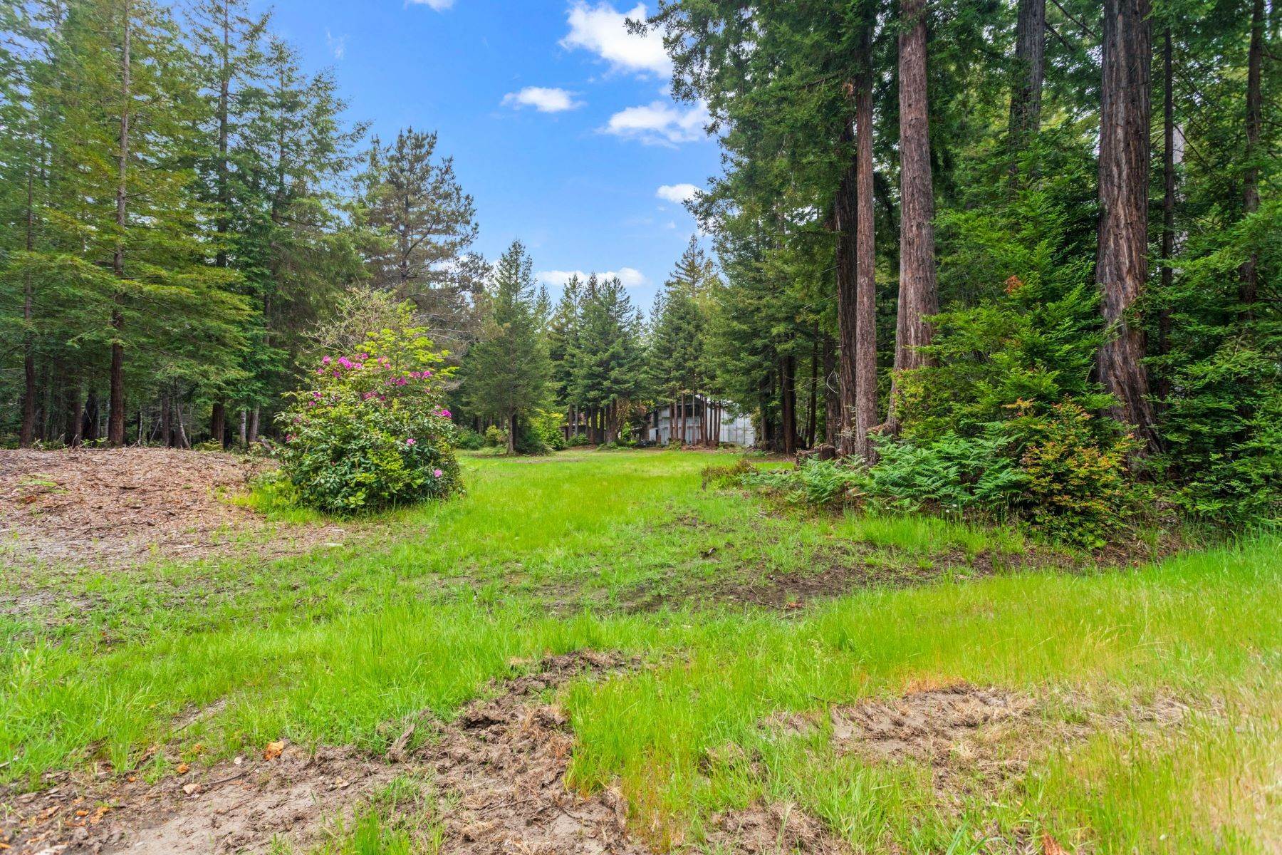 18. Land for Sale at Huckleberry Flats 30761 Middle Ridge Road Albion, California 95410 United States